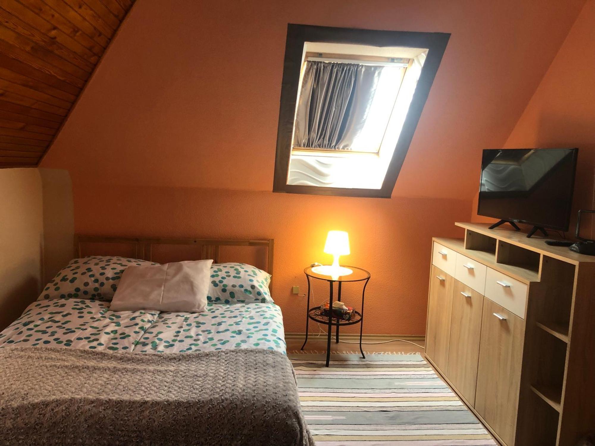 Bakonyi Mamutfenyő Vendégház Tés Extérieur photo