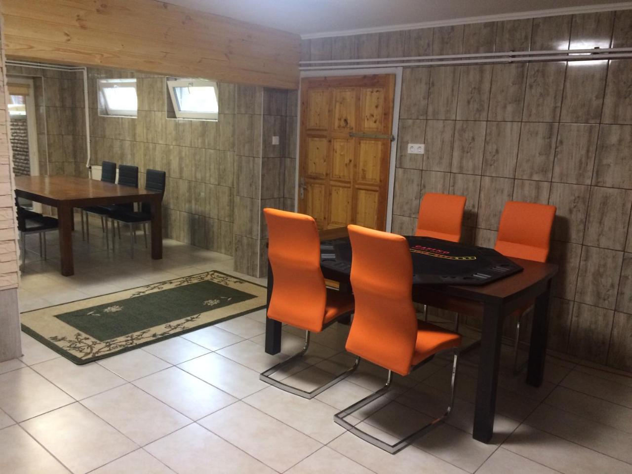 Bakonyi Mamutfenyő Vendégház Tés Extérieur photo